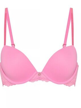 NWT Victoria Secret Smooth & Lace Push-Up Bra